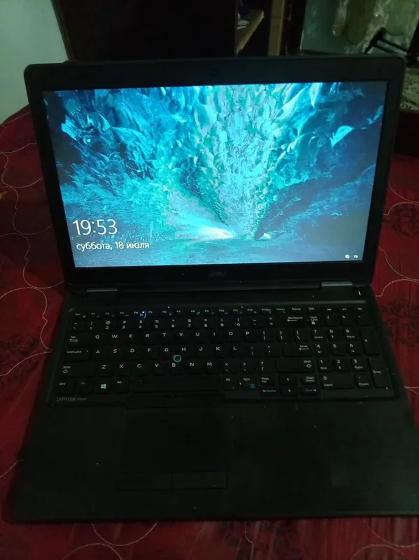 Dell Latitude E5550 1 Dell Latitude E5550 1