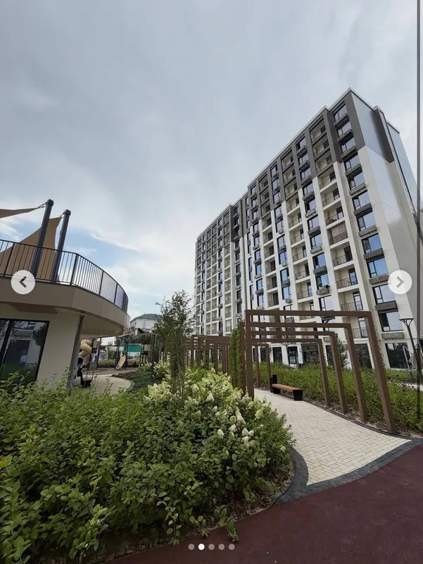 3-комнатная квартира в ЖК NRG JOMIY (White Box), 73 м² 3-комнатная квартира в ЖК NRG JOMIY (White Box), 73 м²