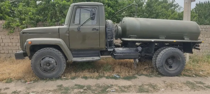 Говновоз сотилади 1