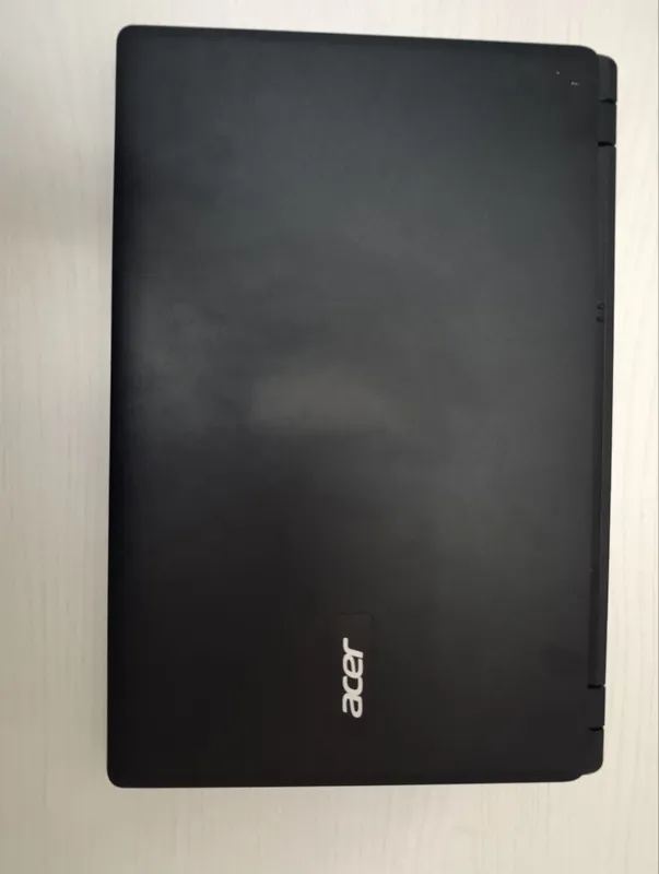 Acer Extensa EX2519 2