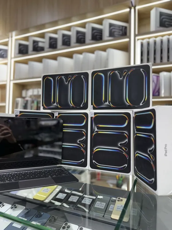 Ipad Pro M4 11inch 256gb 1 yil garantiya perechesleniya bor!
