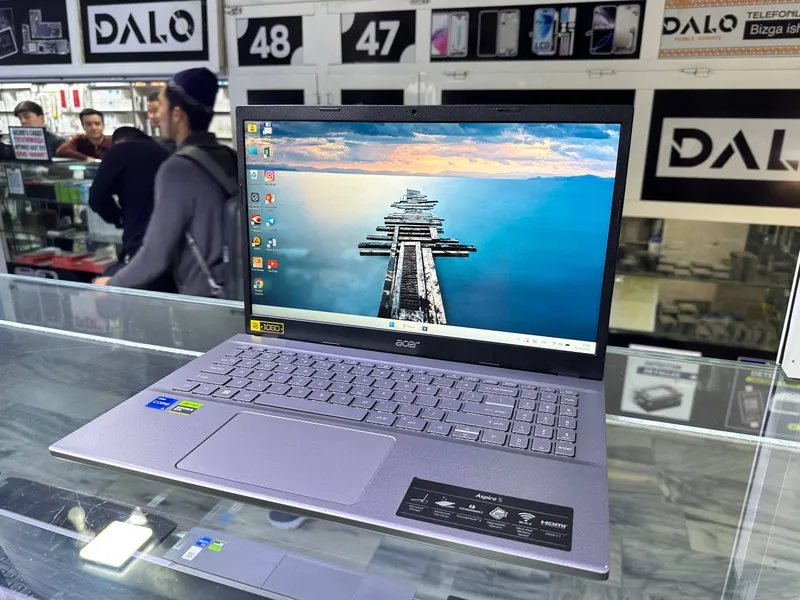 Ноутбук Acer Aspire 5 3