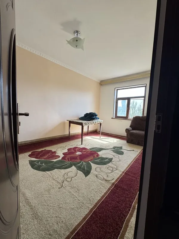 Avroradan 4 etajkali domdan 3 xonali uy sotiladi srochno — фото 5