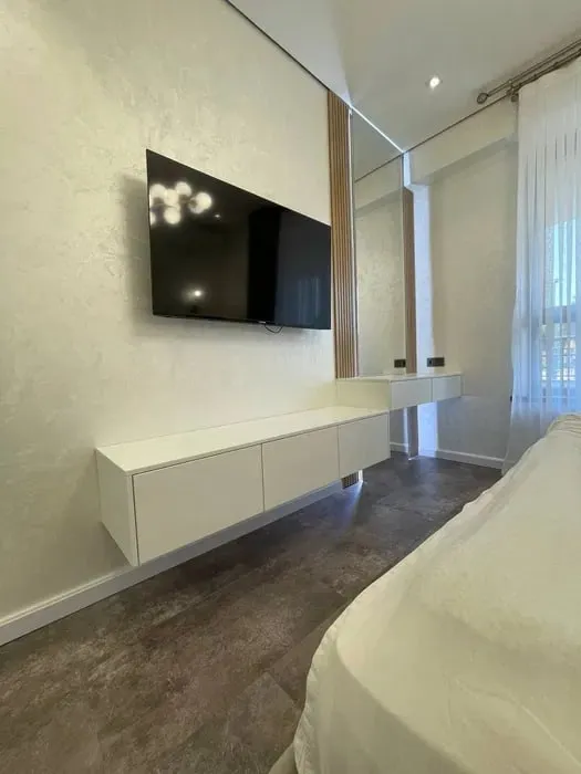 Yakkasaroyda 42 m², 1 xonali kvartira ijarasi · ID 19238 2 Yakkasaroyda 42 m², 1 xonali kvartira ijarasi · ID 19238 2
