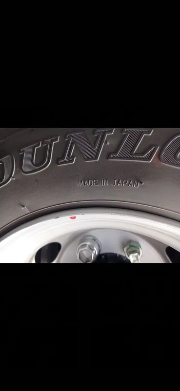 Balon Sotiladi isuzu 17.5 R yengi balon