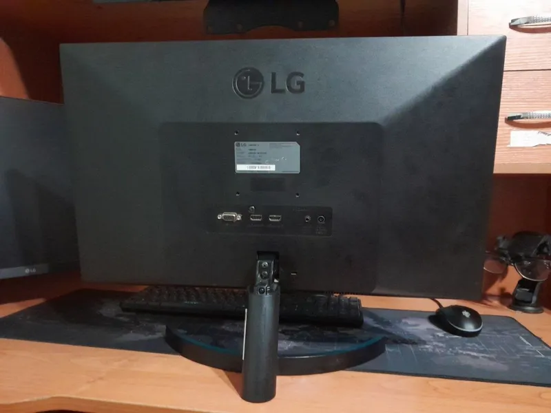 Монитор LG 24mk600m 5