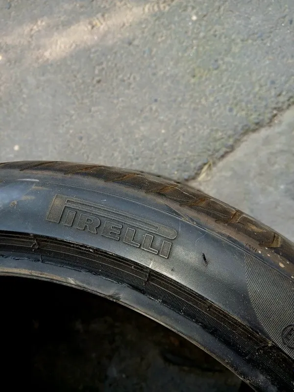 Срочно Pirelli ZERO 255/35/19 продам шыны 2