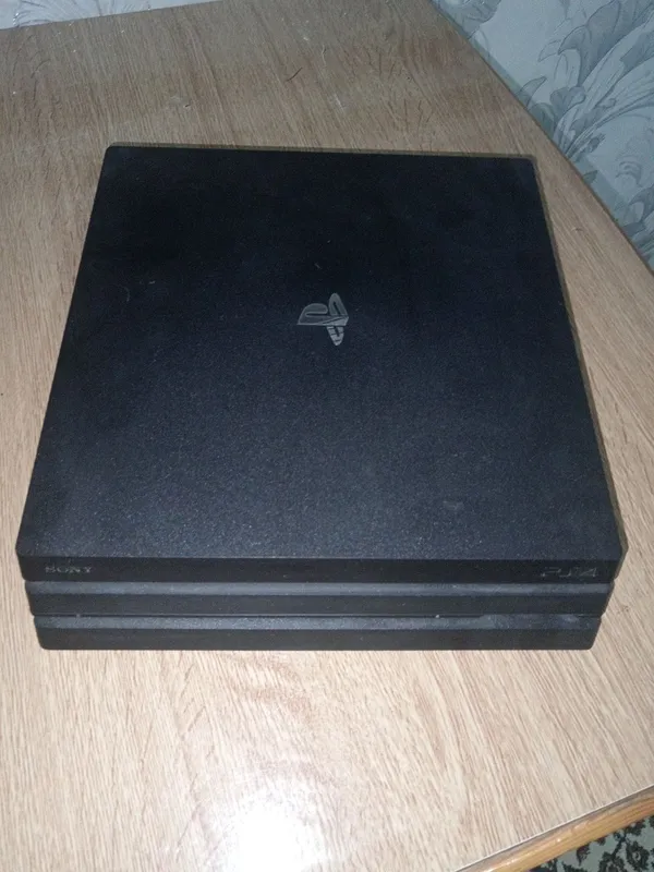 Playstation 4 pro 1 tb — фото 1