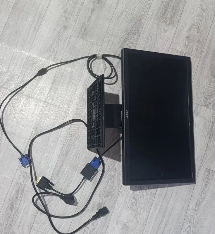 Продам монитор Acer 24" (60 Гц) в отличном рабочем состоянии. 1