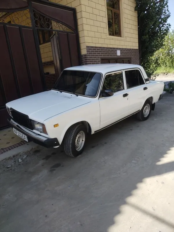 Vaz 2107 sotiladi 3 Vaz 2107 sotiladi 3