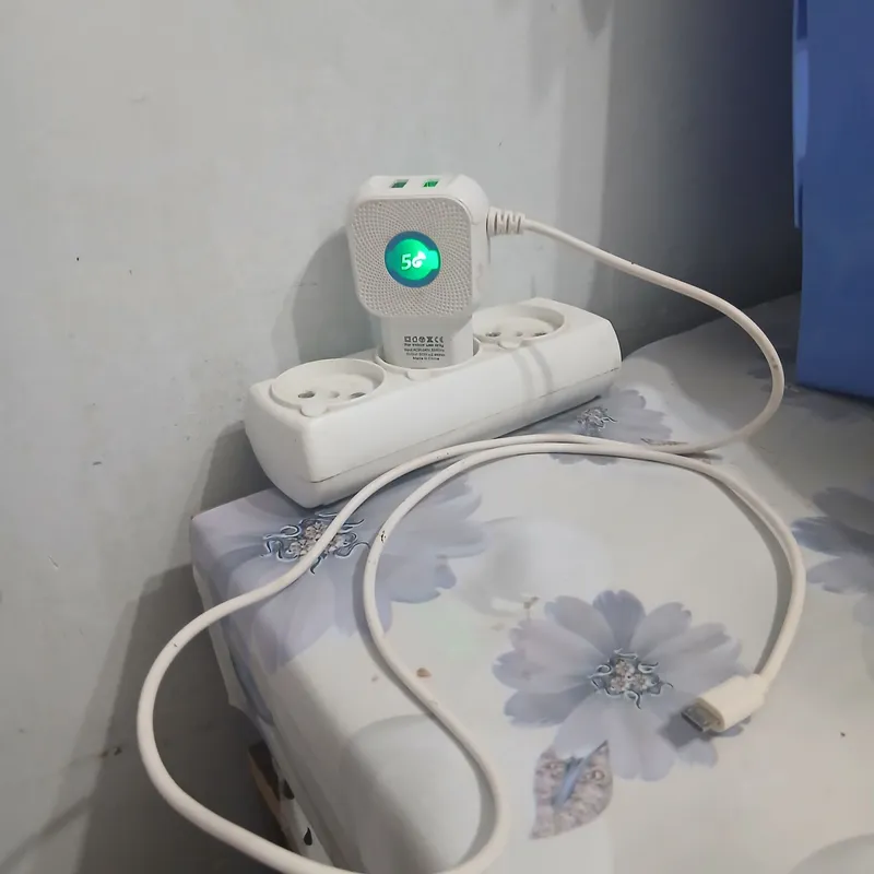 Redmi Zaryadkasi Sotiladi