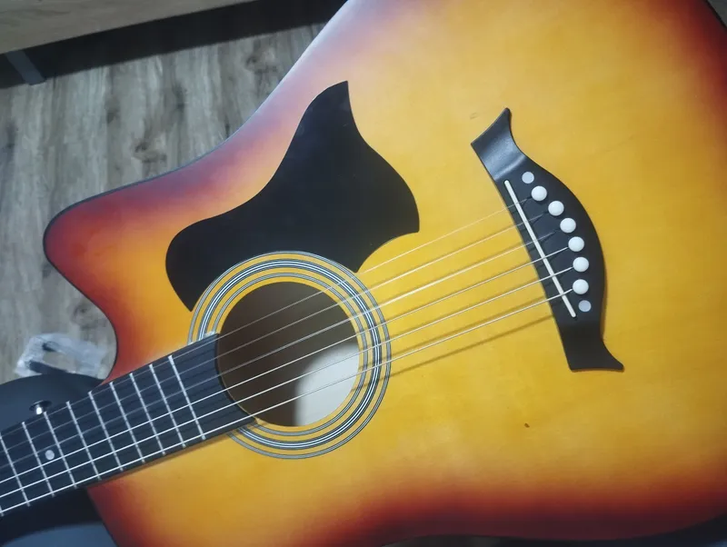 Akustik gitara jilka qoyilgan sim bor 1kmplkt 1
