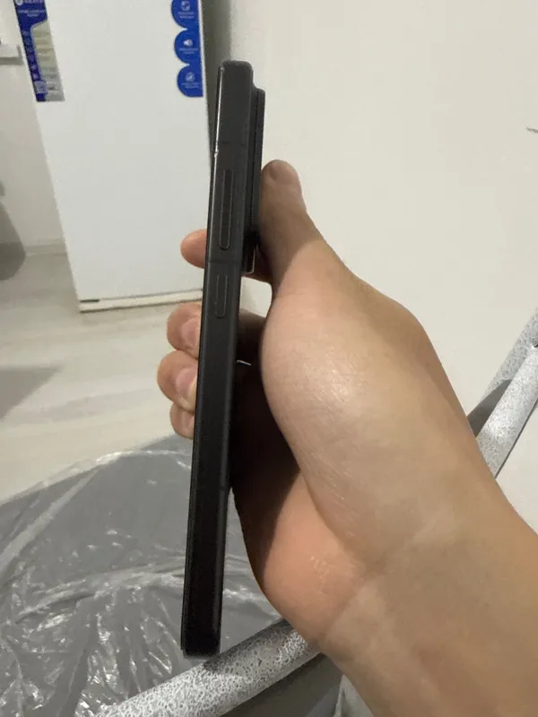 Xiaomi 15 ning xitoycha versiyasi (90% yangi)