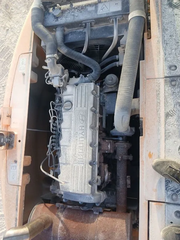 Hyundai ekskavator sotiladi 2 Hyundai ekskavator sotiladi 2