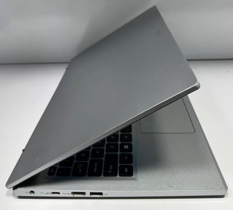 Ноутбук ACER 4 Ноутбук ACER 4