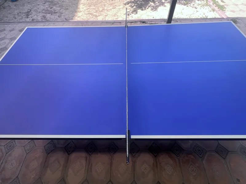 Tennisniy stol sotiladi yengi