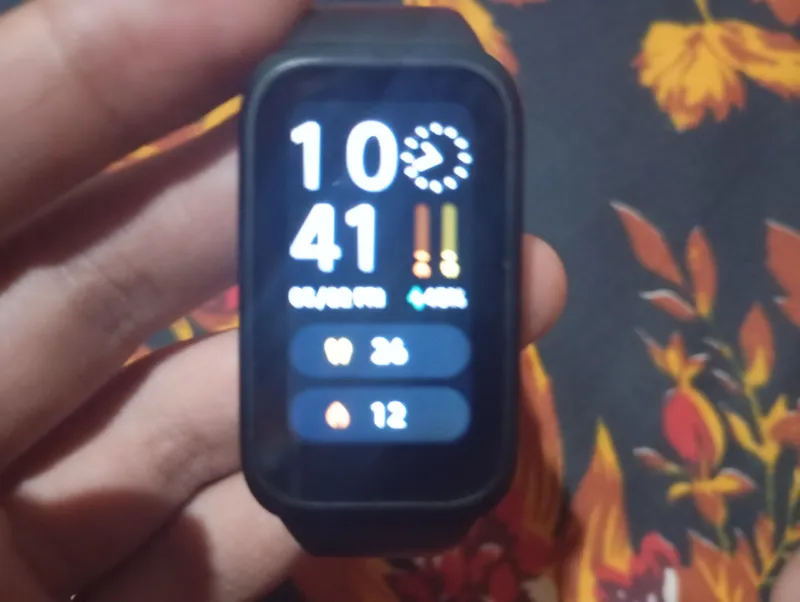 Xiaomi Smart band 9 zaryadkasi bor karobka yoʻq