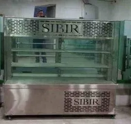 Холодильник витрина