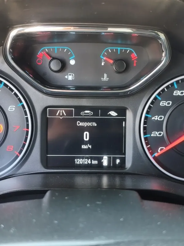 Chevrolet Trailblazer qora rang 7 Chevrolet Trailblazer qora rang 7