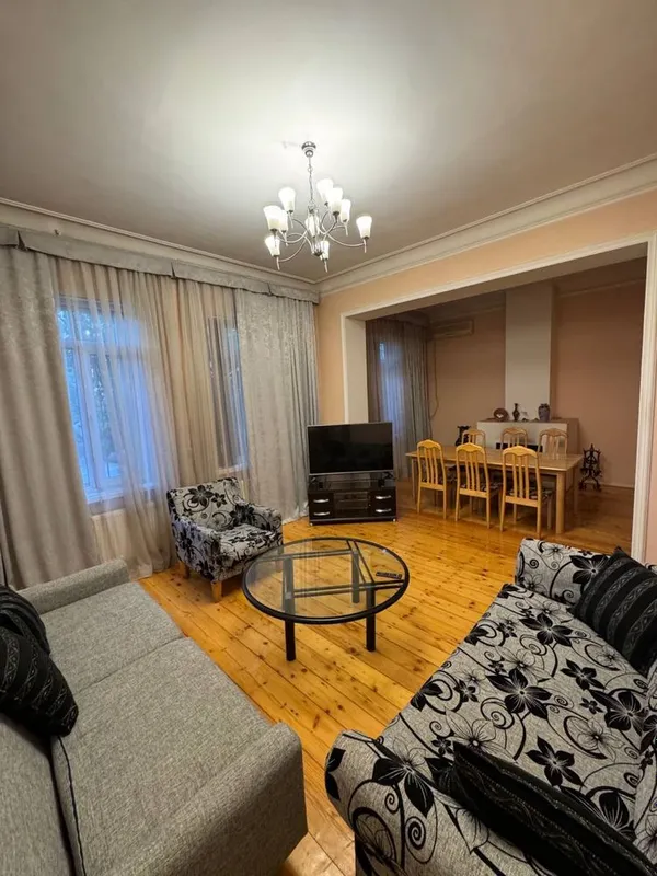 Дом 6 ком.6сот.Яккасарай район аренда 2800 $ 5