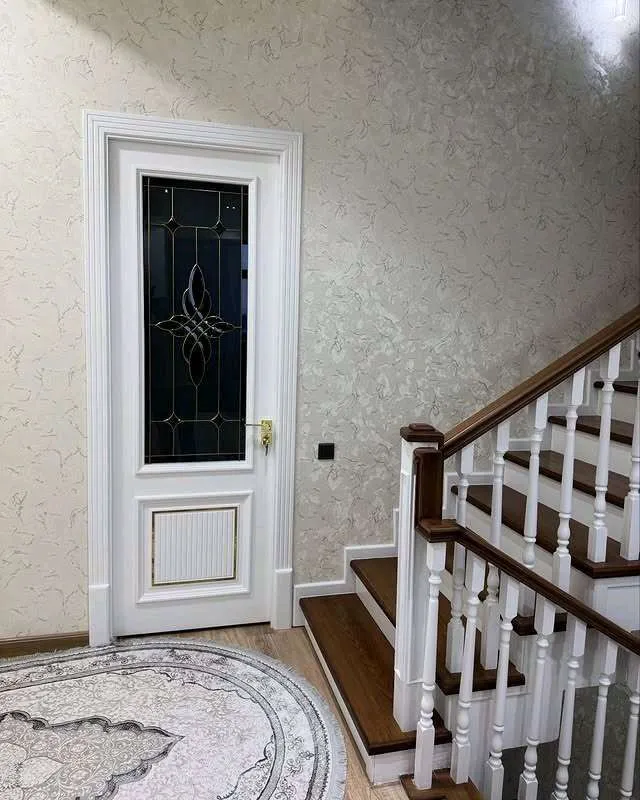 Eshiklar zakaz olamiz
