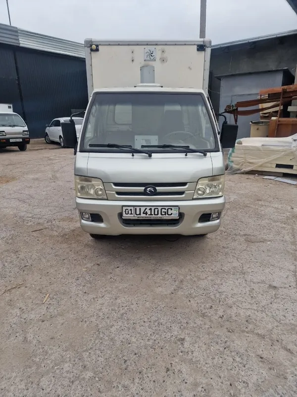 Changan Foton Refrejator 2013 yil 165000 probeg Changan Foton Refrejator 2013 yil 165000 probeg