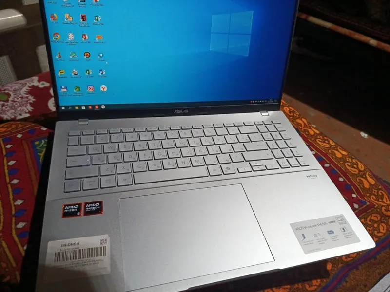 noutbook asus 3