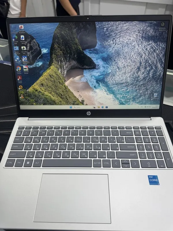 Hp i3-1315U 8/256 15.6 FHD 2 Hp i3-1315U 8/256 15.6 FHD 2