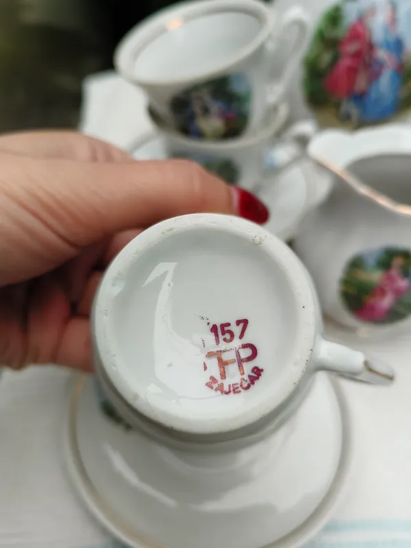 Кофейный сервиз "Мадонна" Югославия. 5 Кофейный сервиз "Мадонна" Югославия. 5
