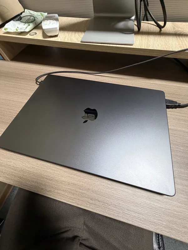 Macbook Pro M4 Pro 512/24 16 dyum / inch — фото 1