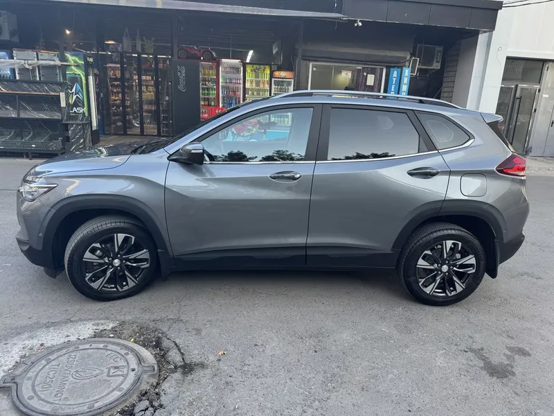 Продаётся автомобиль TRACKER PREMIER PLUS 3