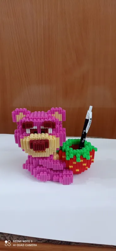 Lego organayzer yoki o‘yinchoq, yig‘ilgan. Narxi bitta uchun 5 Lego organayzer yoki o‘yinchoq, yig‘ilgan. Narxi bitta uchun 5