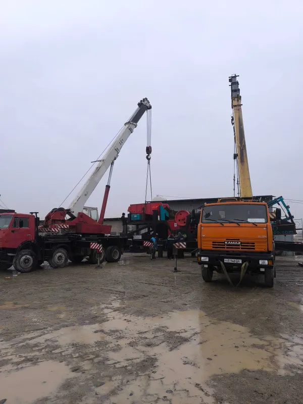 Avto kran xizmati 25 tonna 28 metrlik Avto kran xizmati 25 tonna 28 metrlik
