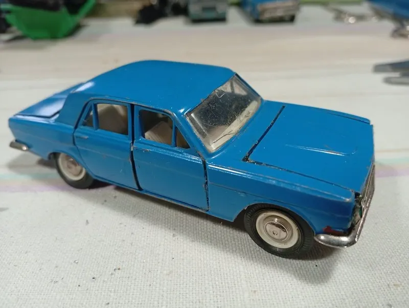 Модели автомобилей масштаб 1:43 6 Модели автомобилей масштаб 1:43 6