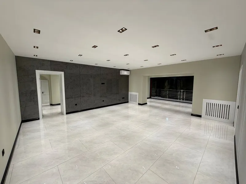 Продажа 150кв помещения в Дархан Ор Акай Сити, метро Хамид Олимжон 5 Продажа 150кв помещения в Дархан Ор Акай Сити, метро Хамид Олимжон 5