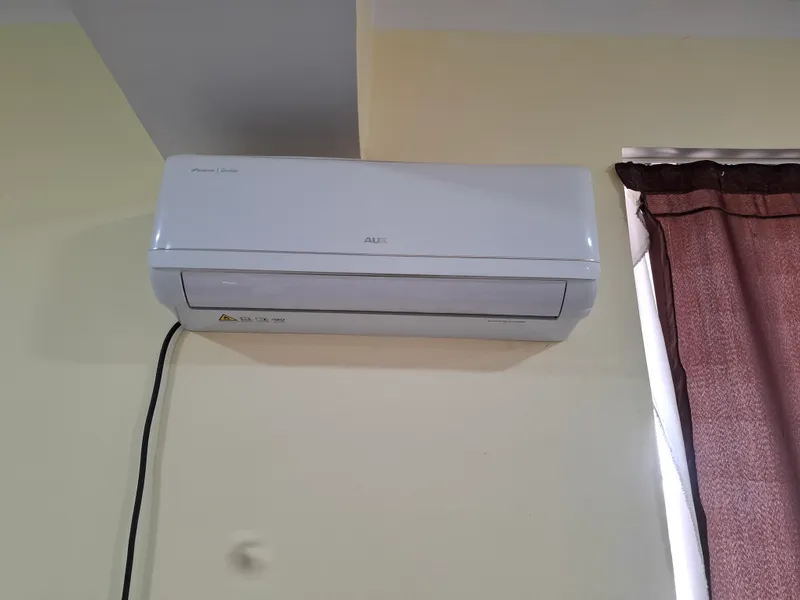кондиционер Aux 12 Invertor — фото 2