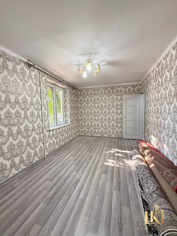 Продаётся 2-комнатная квартира 55 м² (1/4), Яккасарайский район 4 Продаётся 2-комнатная квартира 55 м² (1/4), Яккасарайский район 4
