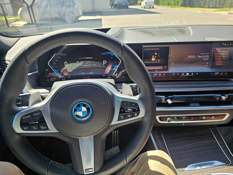 BMW X5 gibrid Full komplektatsiya