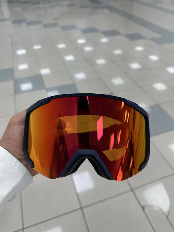 Red Bull spect chan'gi uchun moslashgan kozoynak — фото 1
