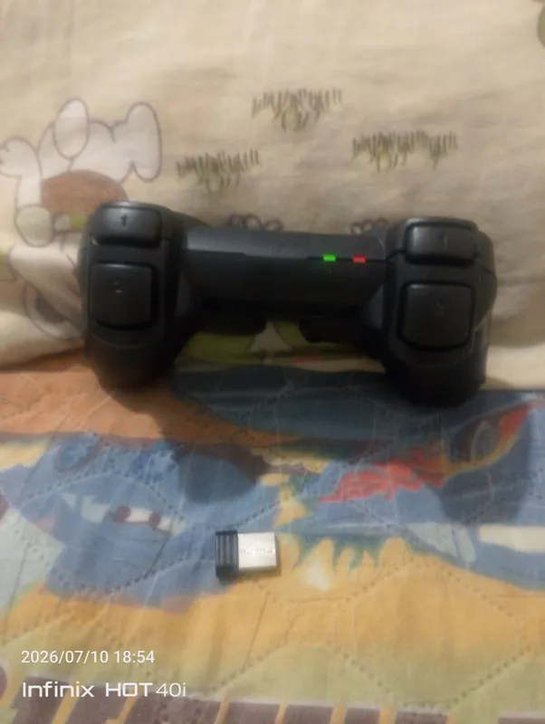 Televizorda o‘yinlar uchun joystik 1 Televizorda o‘yinlar uchun joystik 1