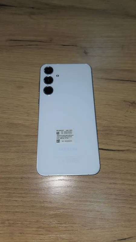 Samsung A55 xolati yaxshi — фото 1