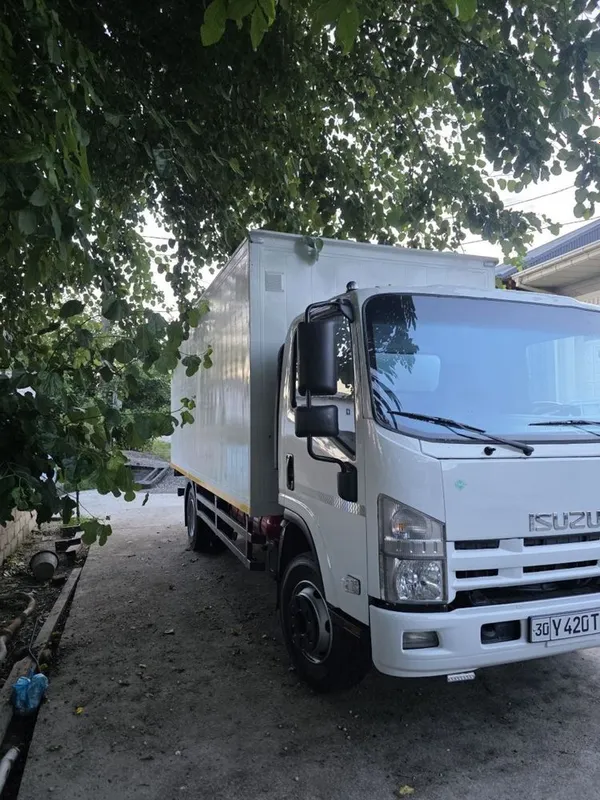 ISUZU 2012 Senji