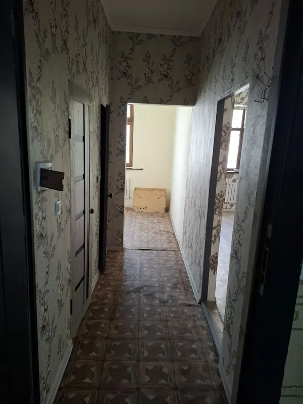Uy sotiladi faqat naxtga