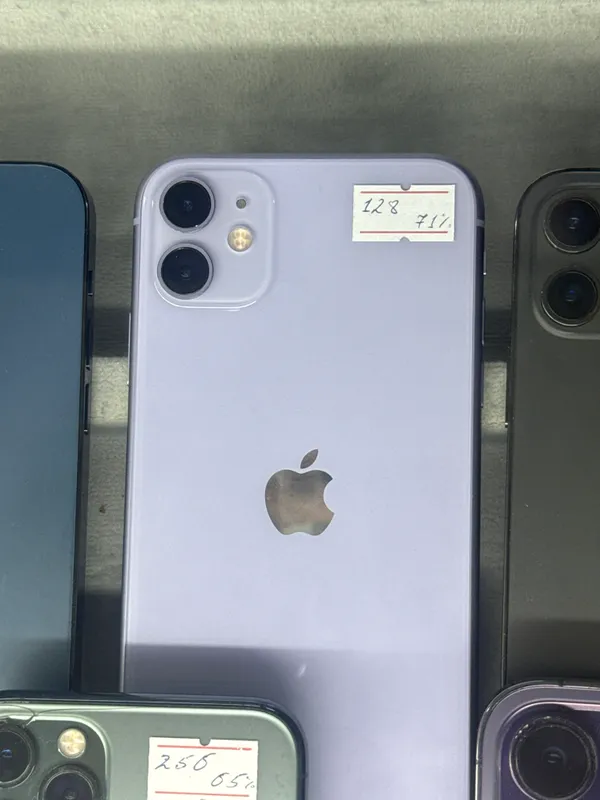 iPhone 11