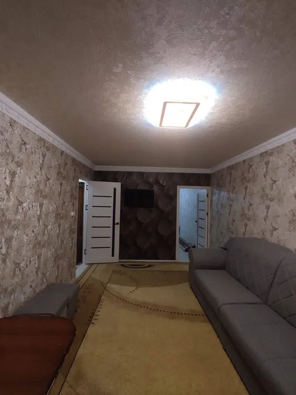 1 чи оилавий поликлиника якинида ижара