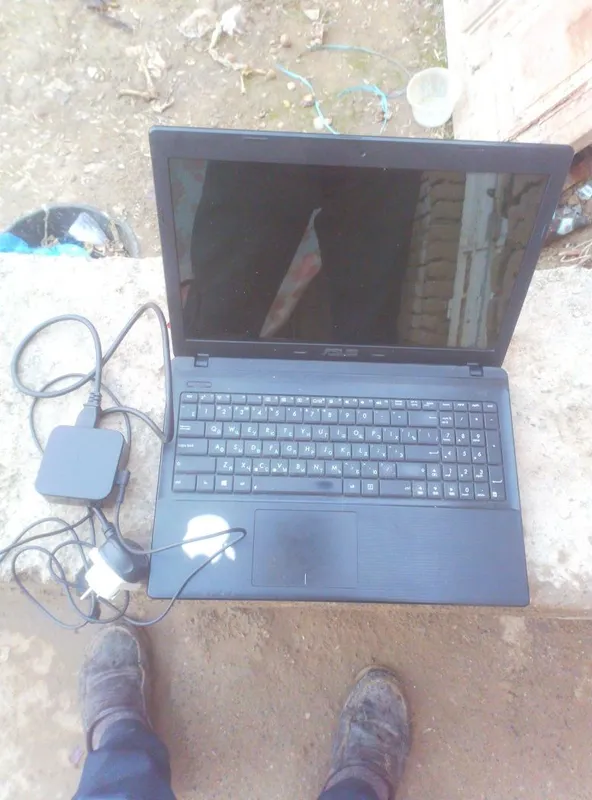Asus x55a notbuk sotiladi — фото 1