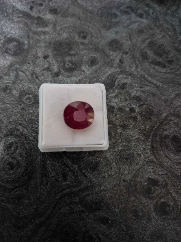 Natural Ruby (натуралний рубин) — фото 4