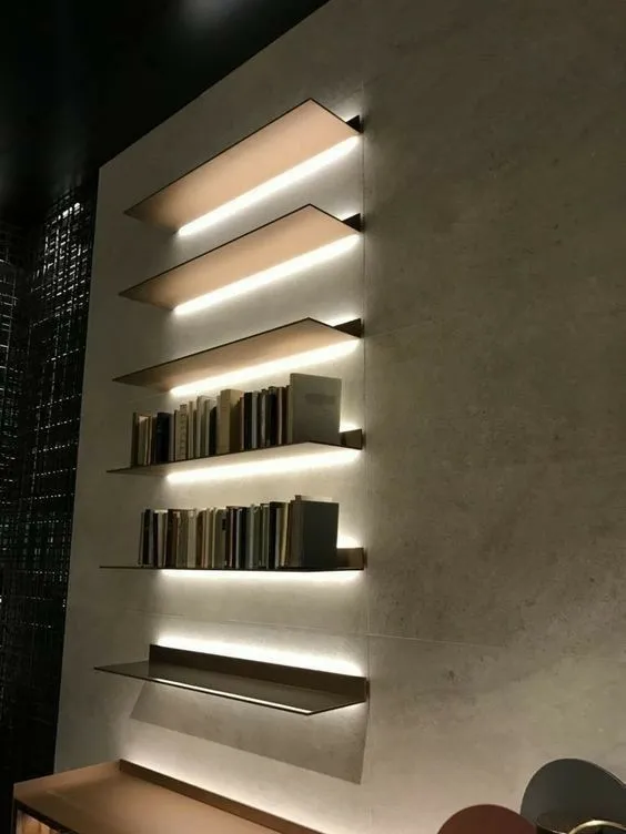 Polkalar yashirin tokchalar, Invisible Shelves