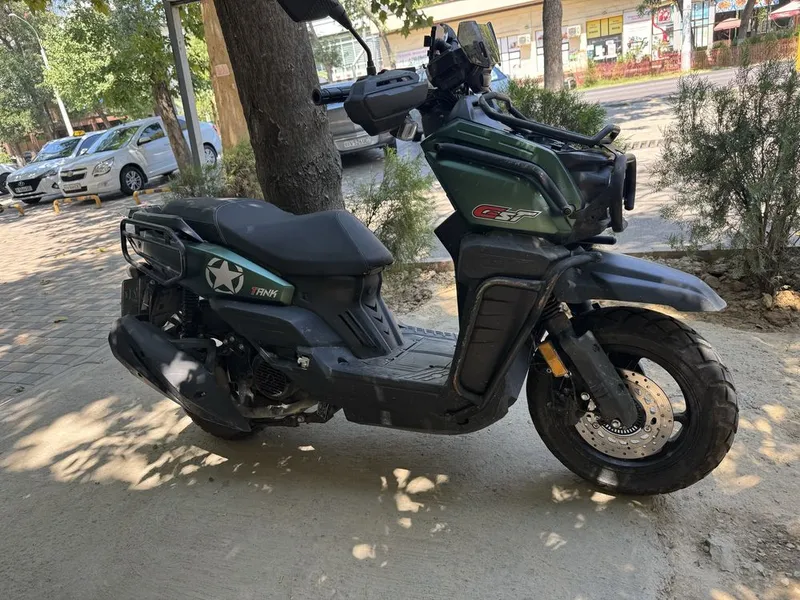 Продаётся Скутер Tank GST 200 kub texpasporti va nomeri bor 2 Продаётся Скутер Tank GST 200 kub texpasporti va nomeri bor 2