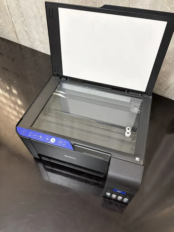 Epson l3151 3v1 rangli printer scaner kserokopiya holati a’lo aybi yoq — фото 2 Epson l3151 3v1 rangli printer scaner kserokopiya holati a’lo aybi yoq — фото 2